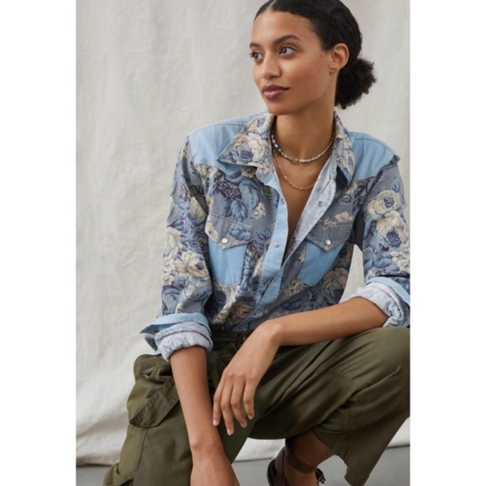 Floral Chambray Button Down - Picture 3 of 8